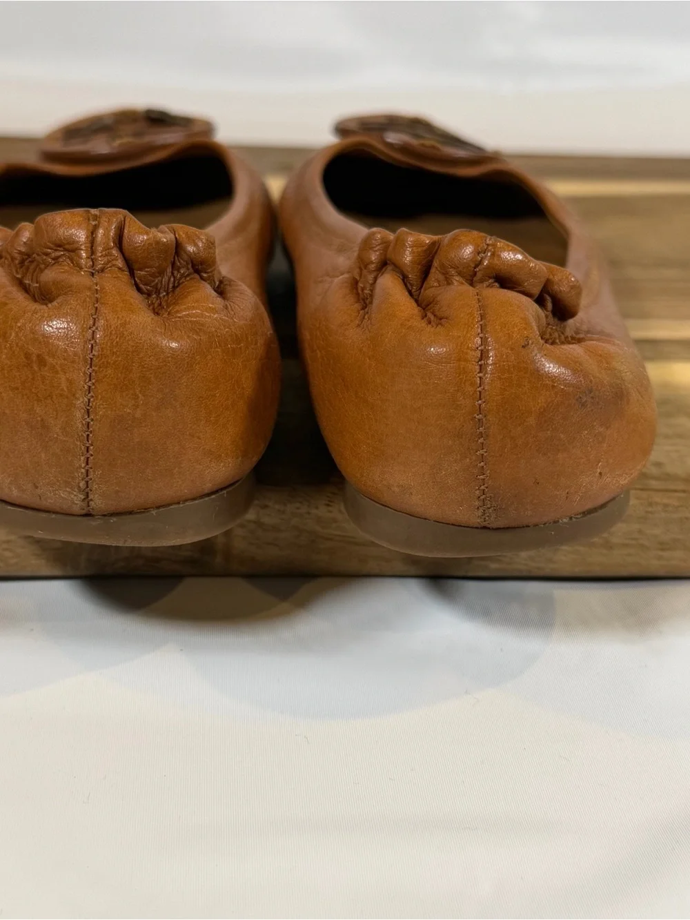 Tory Burch Women's Tan Leather Reva Logo Ballet Flats - Sz 6?